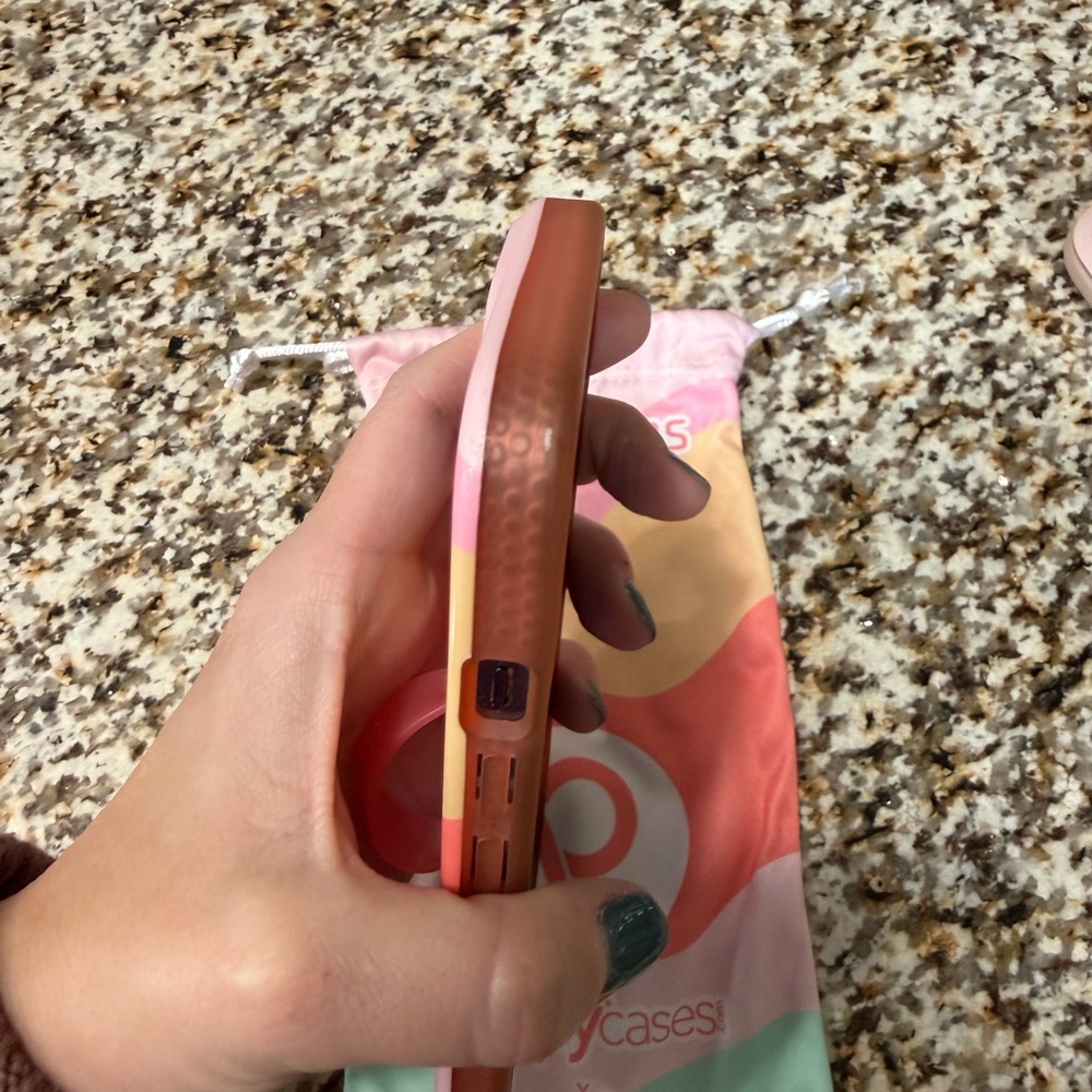 iPhone 13 Pro - Special Edition Amber Massey Sherbet color Loopy Case - Picture 2 of 3